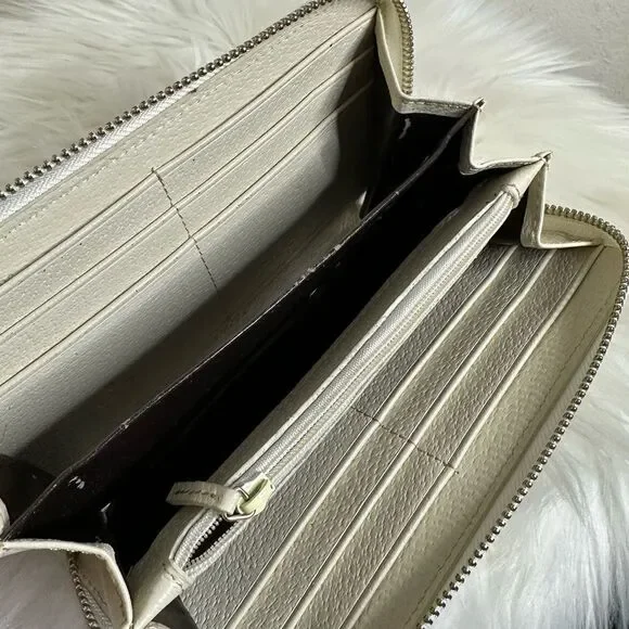 💯Authentic Gucci  Zipped Around Long Wallet🍀 - Picture 12 of 16